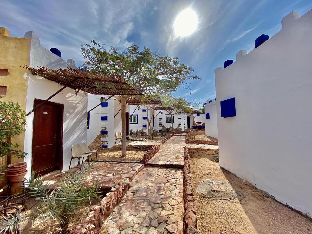 Bedouin Moon Village - Aqaba Al Burj エクステリア 写真